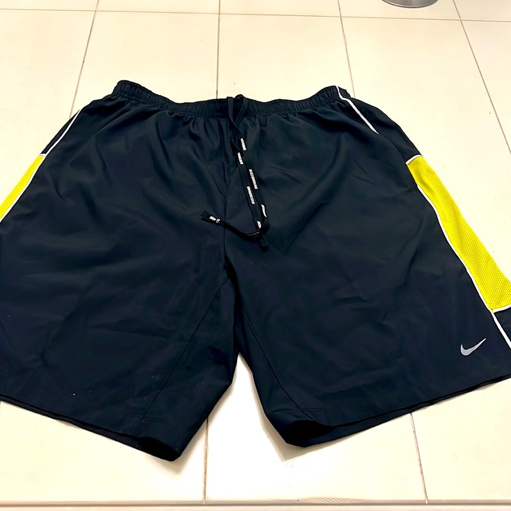 🆕Nike Mens swimsuit new size L